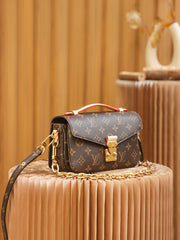 Louis Vuitton Métis