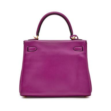 Hermès
Anemone Swift Kelly Retourne 25 Gold Hardware, 2020