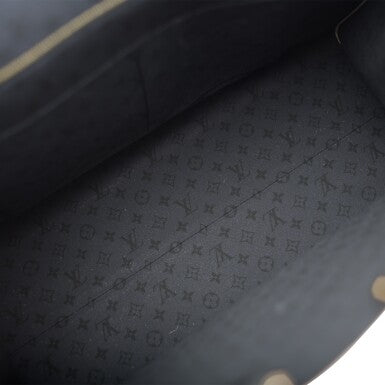 Louis Vuitton Cream Red Monogram Giant Coated Canvas Crafty OnTheGo GM Gold Hardware