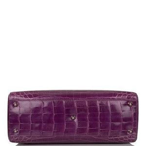 Christian Dior
Purple Shiny Crocodile Large Lady Dior Bag Silver Hardware