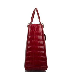 Christian Dior
Red Shiny Crocodile Large Lady Dior Bag Silver Hardware