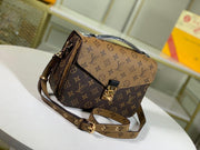 LV POCHETTE MÉTIS