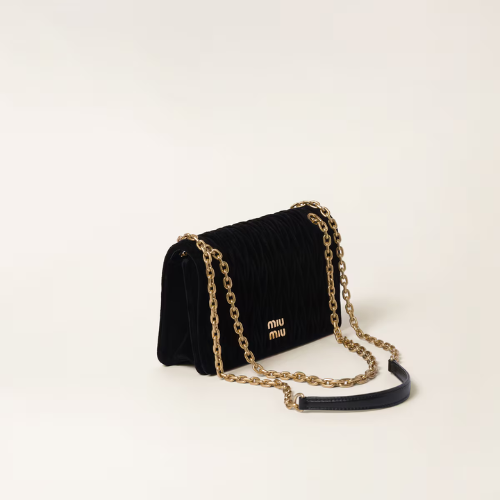 Mini borsa in velluto con lavorazione matelassé