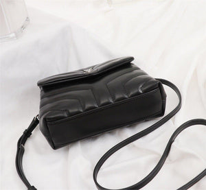 YSL BAG TOY LOULOU A TRACOLLA NERA IN PELLE MATELASSÉ A “Y”