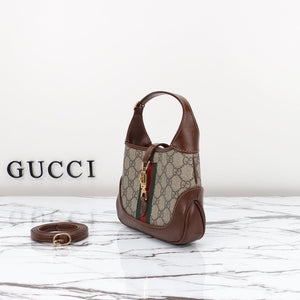 Gucci 9