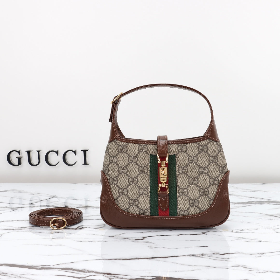 Gucci 9